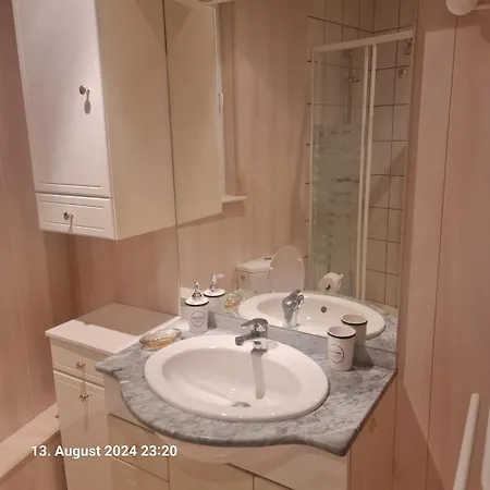 Comfortable アパート